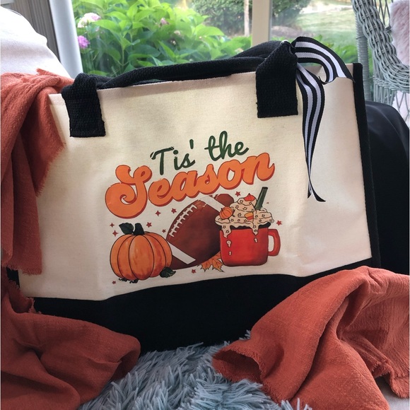 Other - SALE🎃Large Fall Tote🎃
